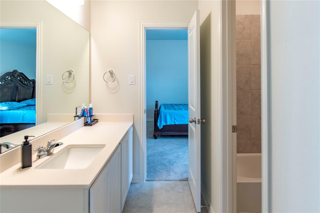 1217 Rosebay Drive Property Photo 26