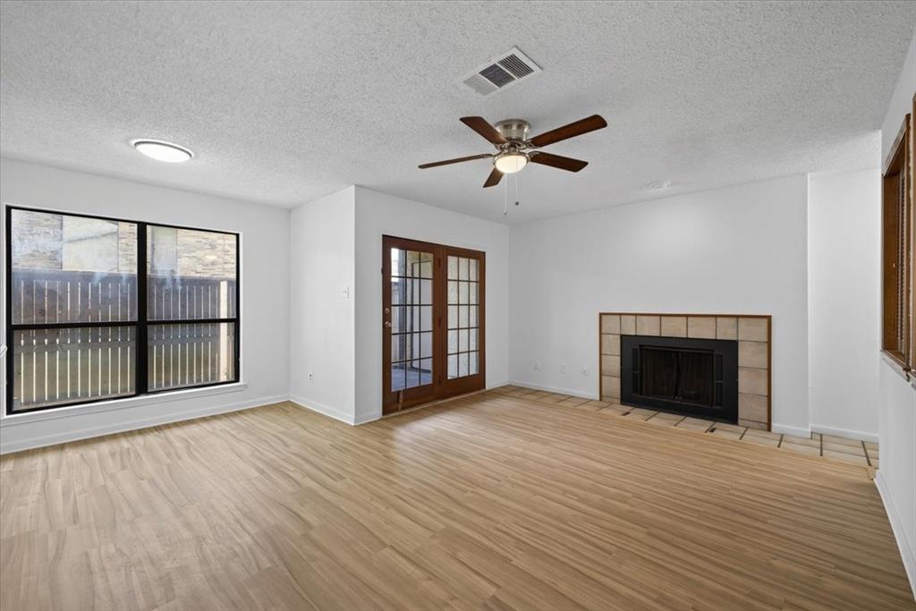 2103 Friendly Drive 3211 Property Photo 8