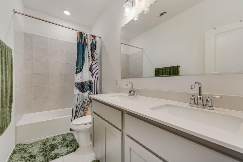 5411 Waterloo Drive Property Photo 20