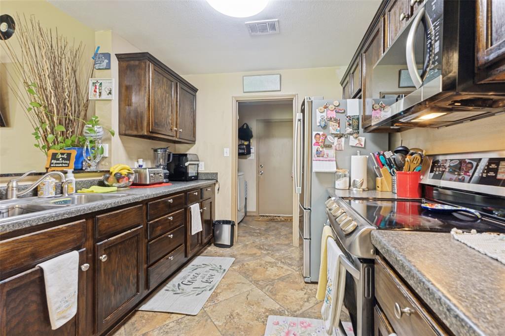 1601 Key Biscayne Drive Property Photo 8