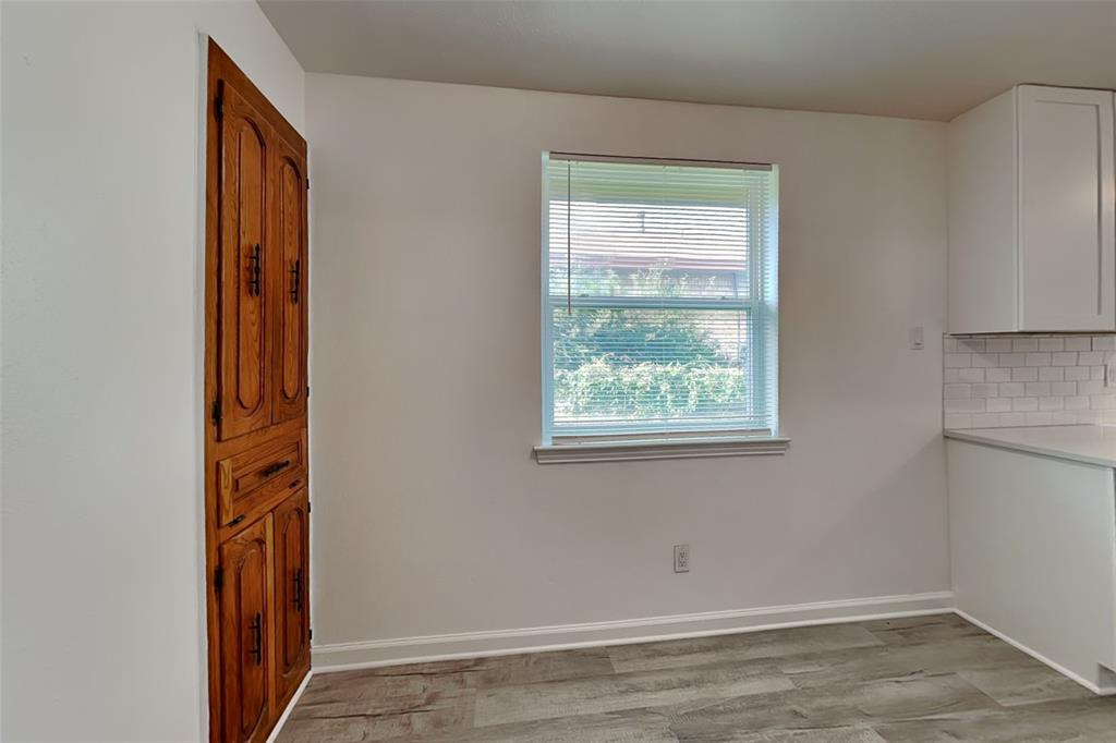 7624 Oak Garden Trail Property Photo 6