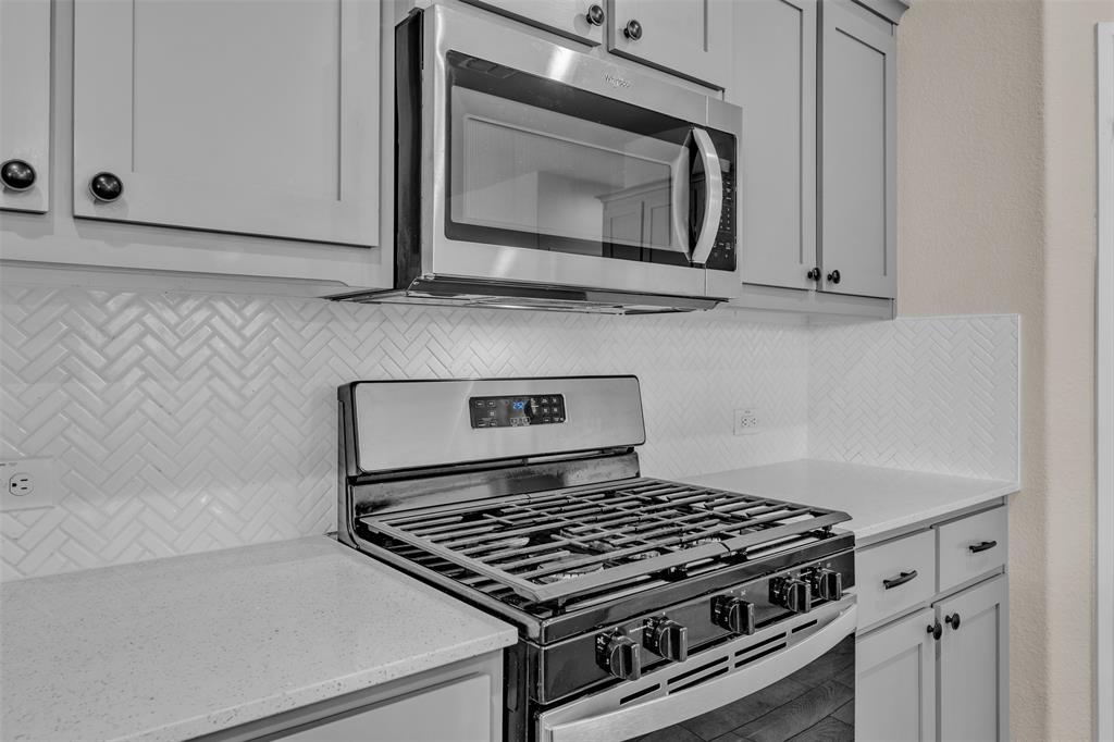 1016 Kirkham Way Property Photo 13