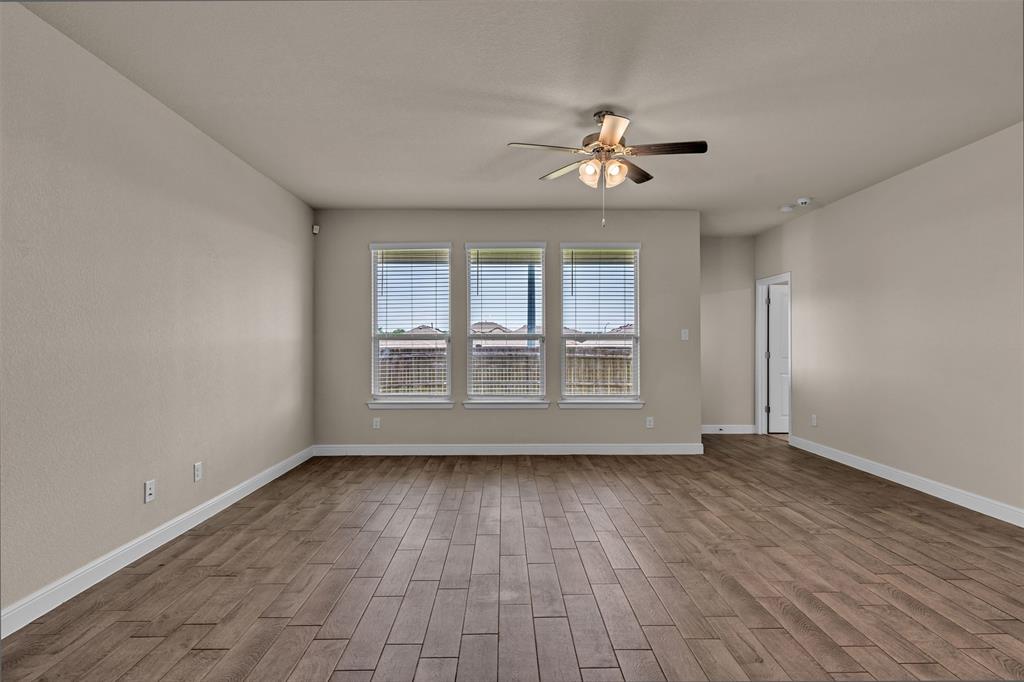 1016 Kirkham Way Property Photo 15
