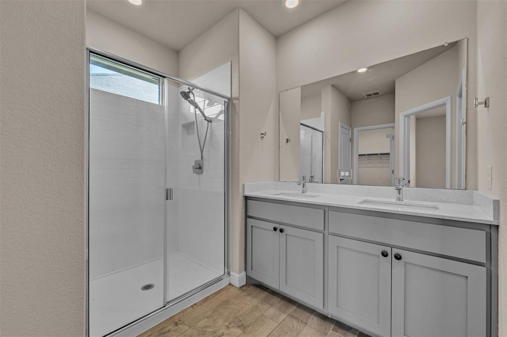1016 Kirkham Way Property Photo 20