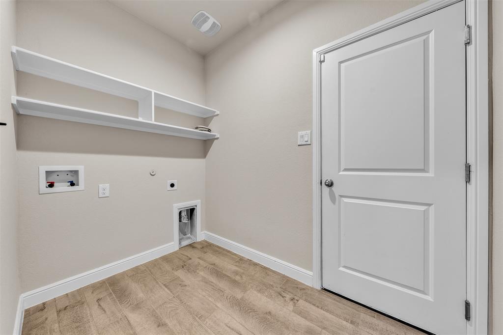 1016 Kirkham Way Property Photo 29