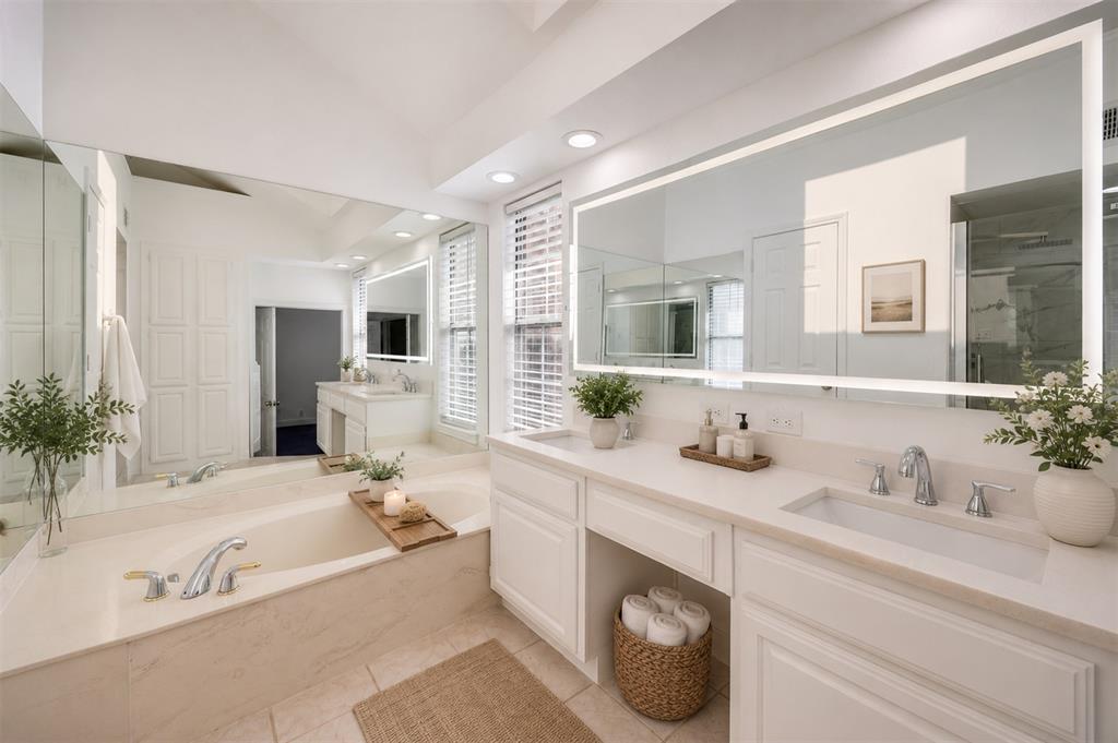 4050 Frankford Road 802 Property Photo 10