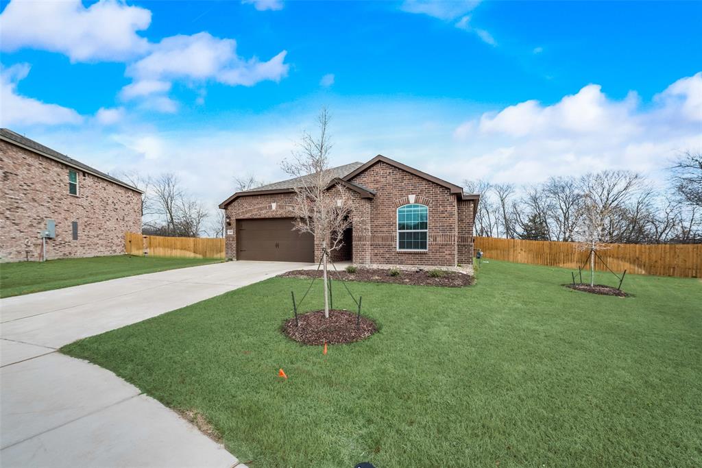 800 Jackel Drive Property Photo 3