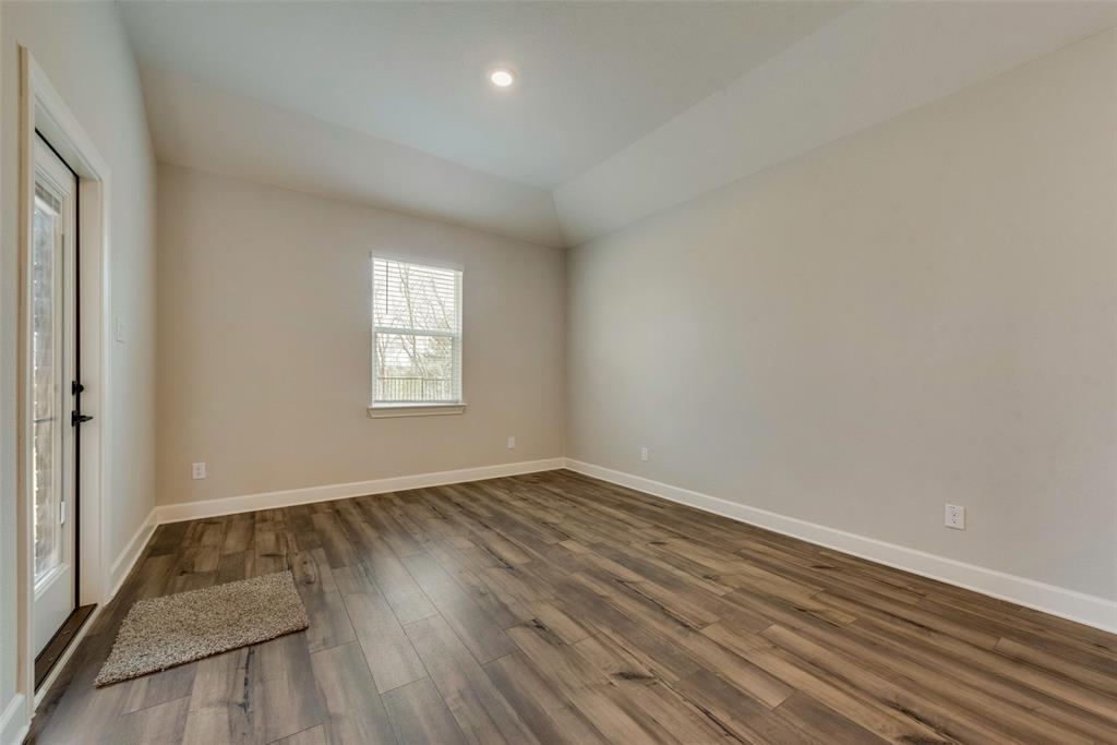 800 Jackel Drive Property Photo 14