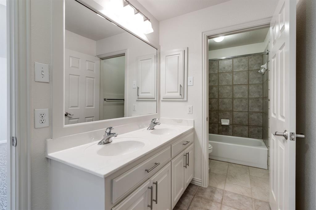 601 Coralberry Drive Property Photo 24