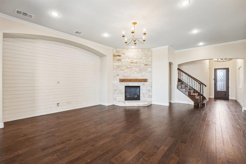 920 Waterview Drive Property Photo 12