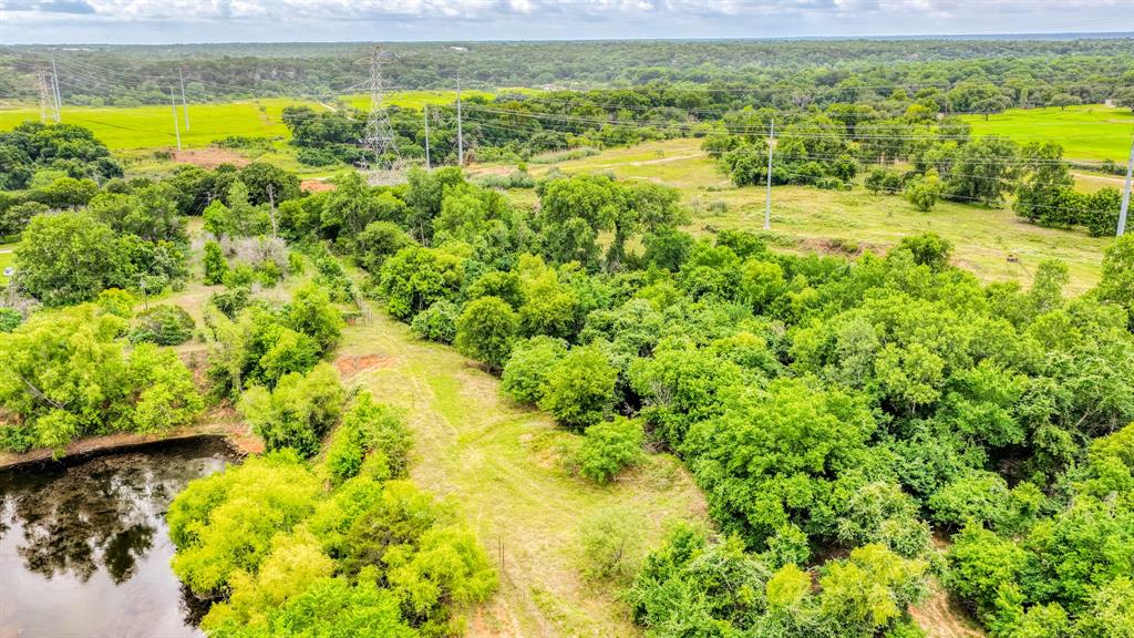 186 County Rd 3650 Property Photo 16