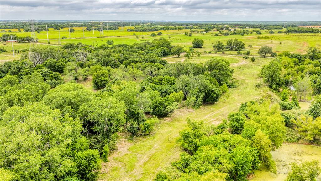 186 County Rd 3650 Property Photo 17