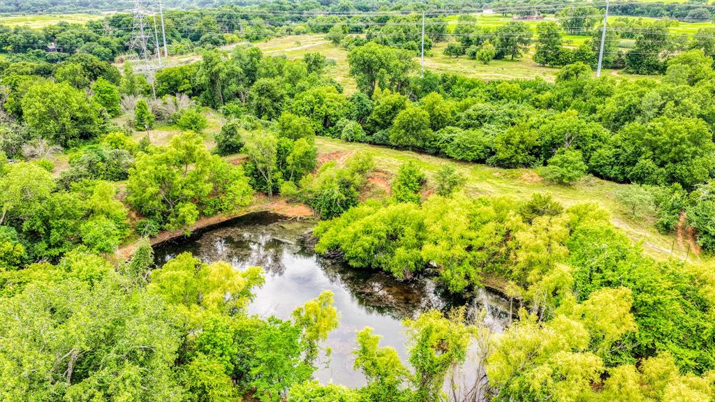 186 County Rd 3650 Property Photo 18