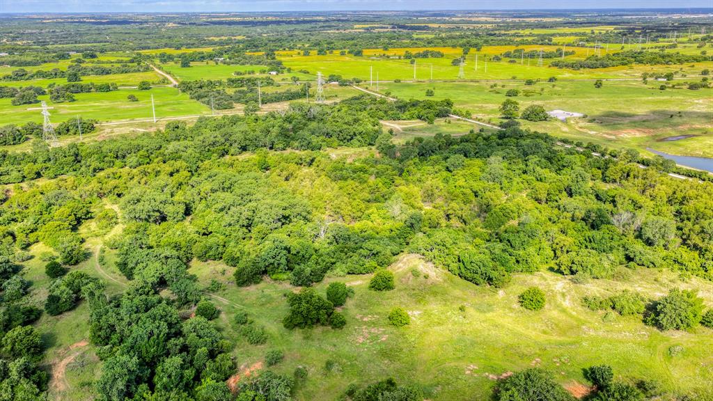 186 County Rd 3650 Property Photo 38