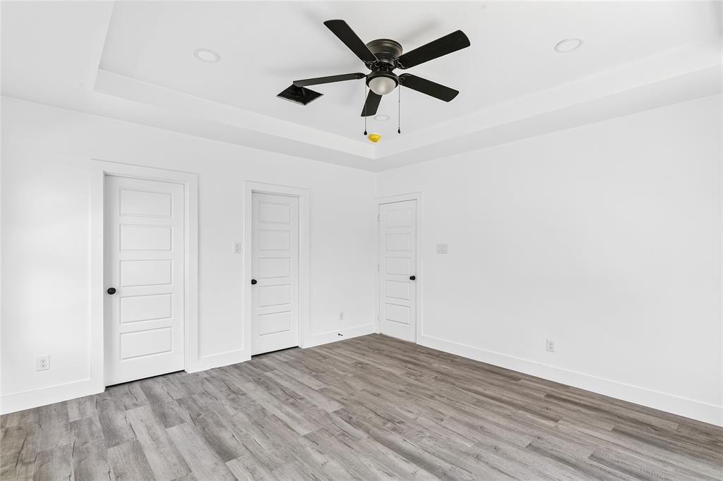 9704 Valley Mills Lane Property Photo 23