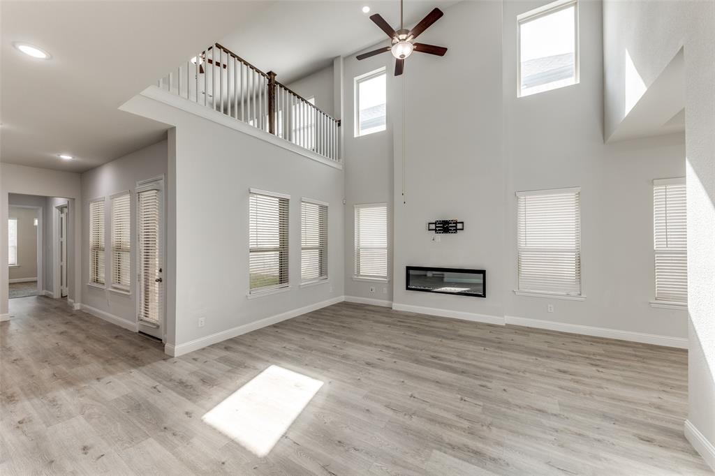 4592 Refugio Drive Property Photo 5