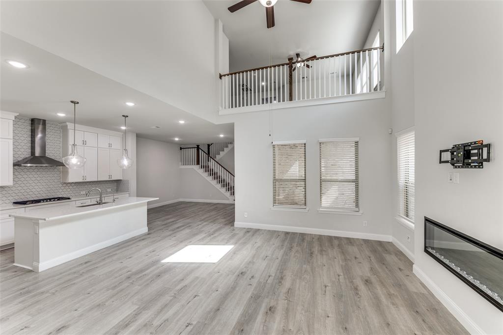 4592 Refugio Drive Property Photo 8