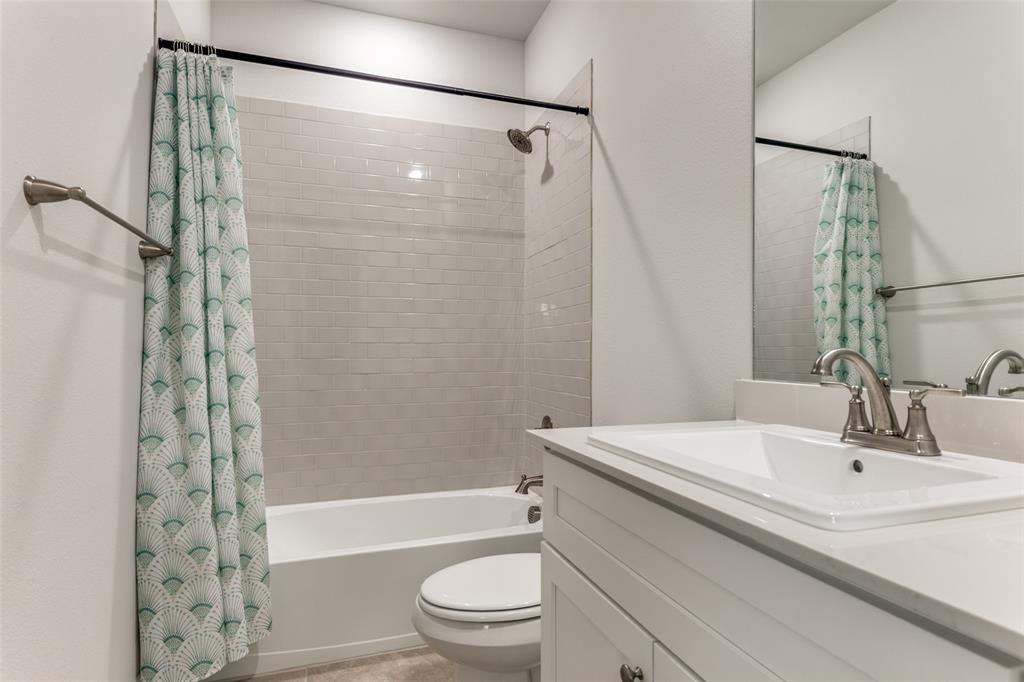 4592 Refugio Drive Property Photo 31