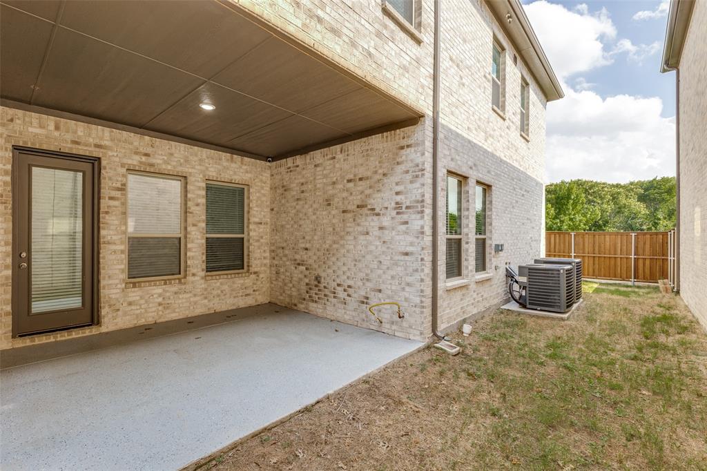 4592 Refugio Drive Property Photo 33