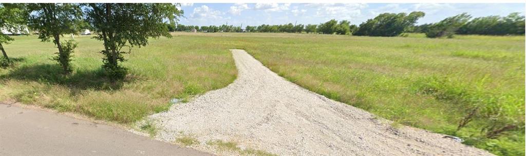 895 County Road 1006 Property Photo 3