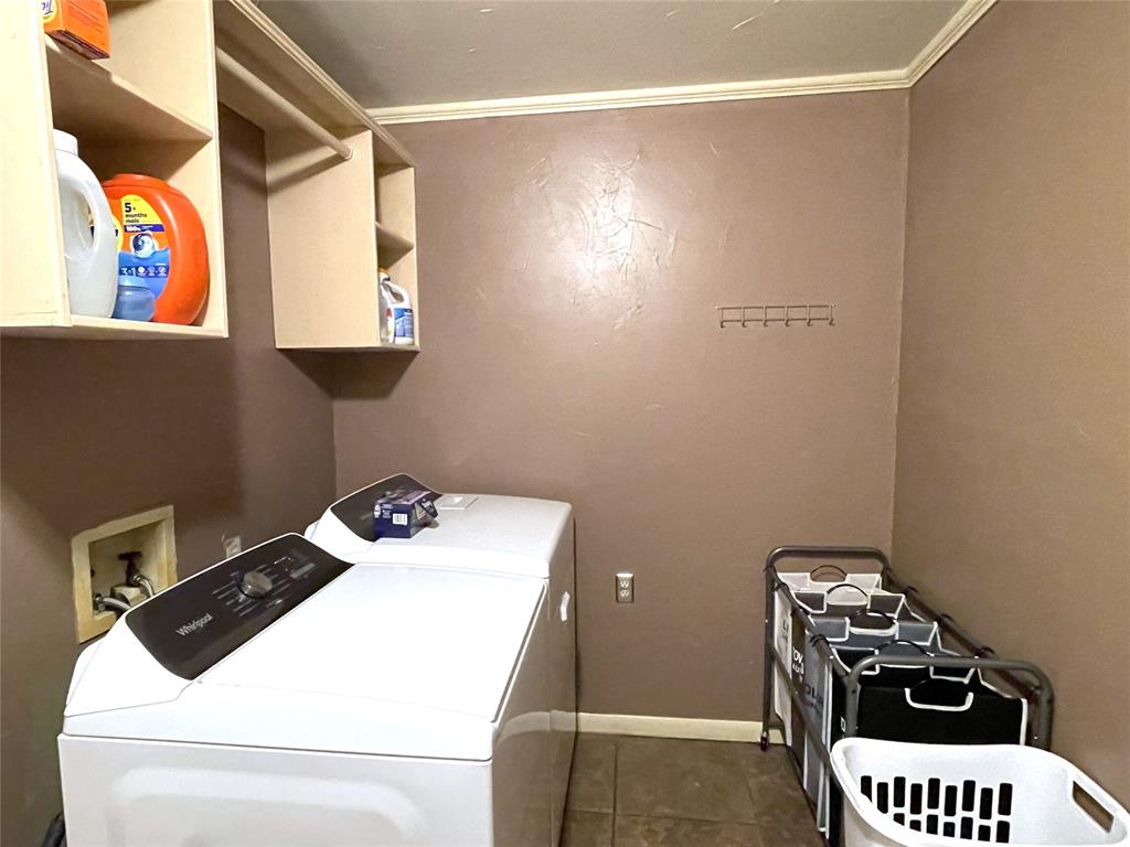 3 Circle Drive Property Photo 27