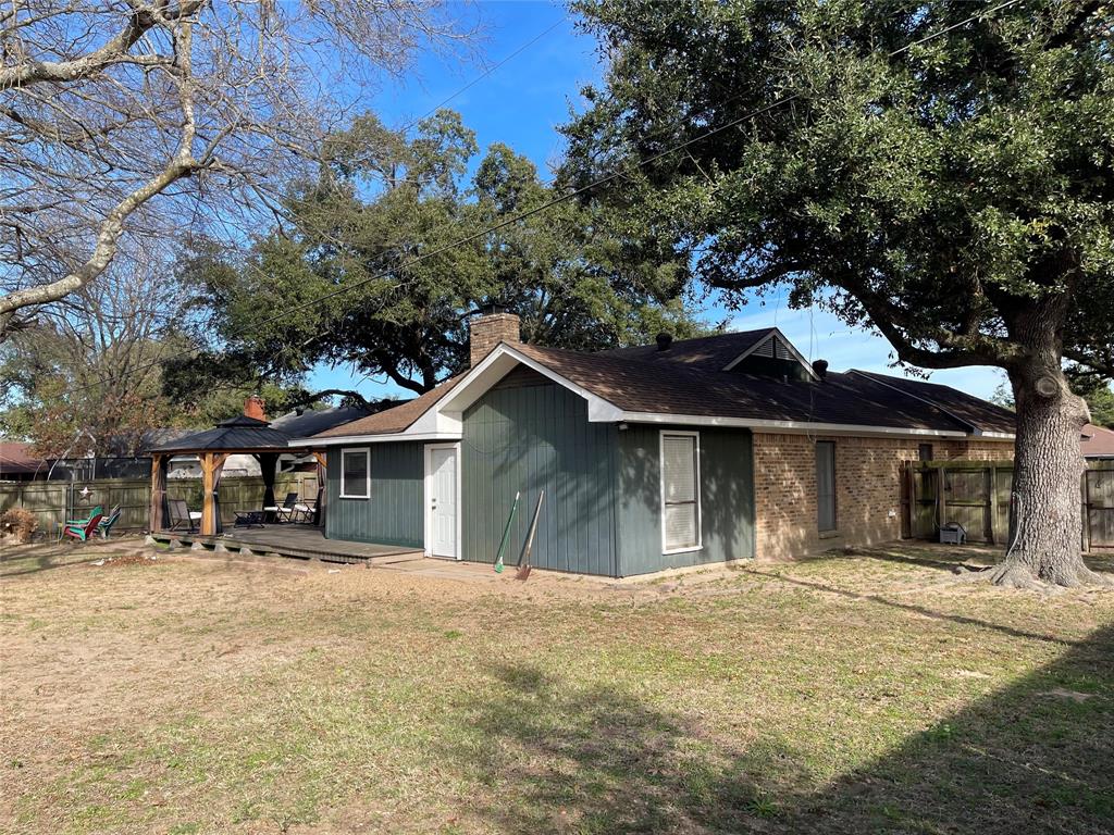 3 Circle Drive Property Photo 28