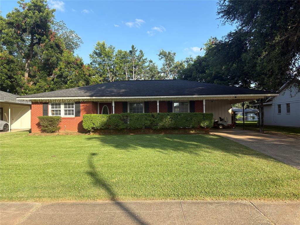 1115 E Washington Street Property Photo 1