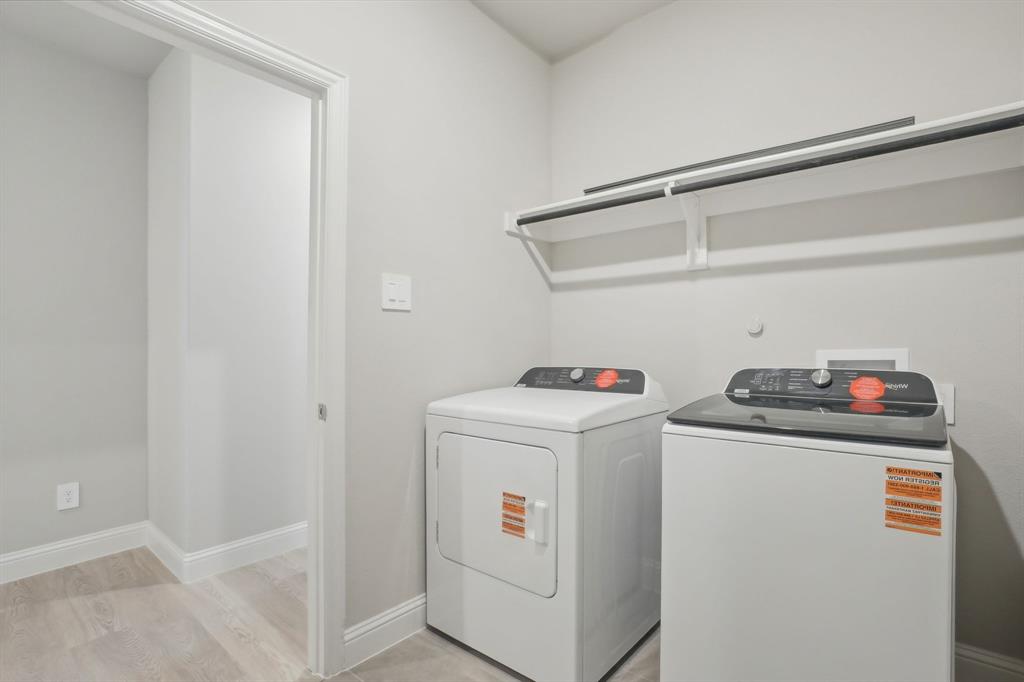 4011 Benbrook Drive Property Photo 11