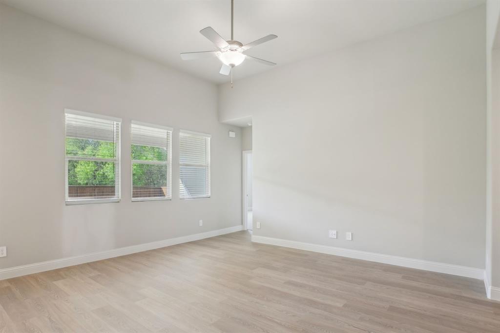 4011 Benbrook Drive Property Photo 22