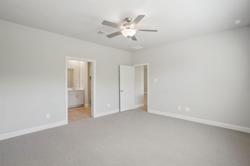 4011 Benbrook Drive Property Photo 29