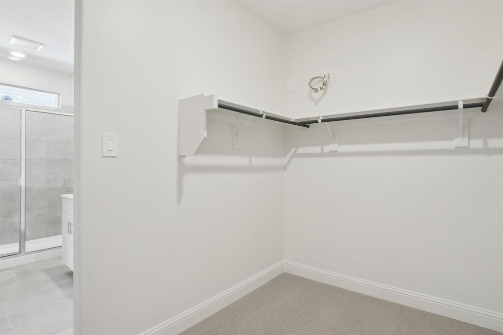 4011 Benbrook Drive Property Photo 33