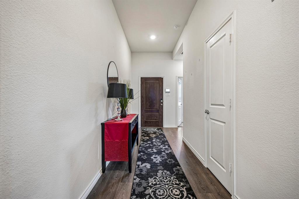 400 Penn Street Property Photo 5