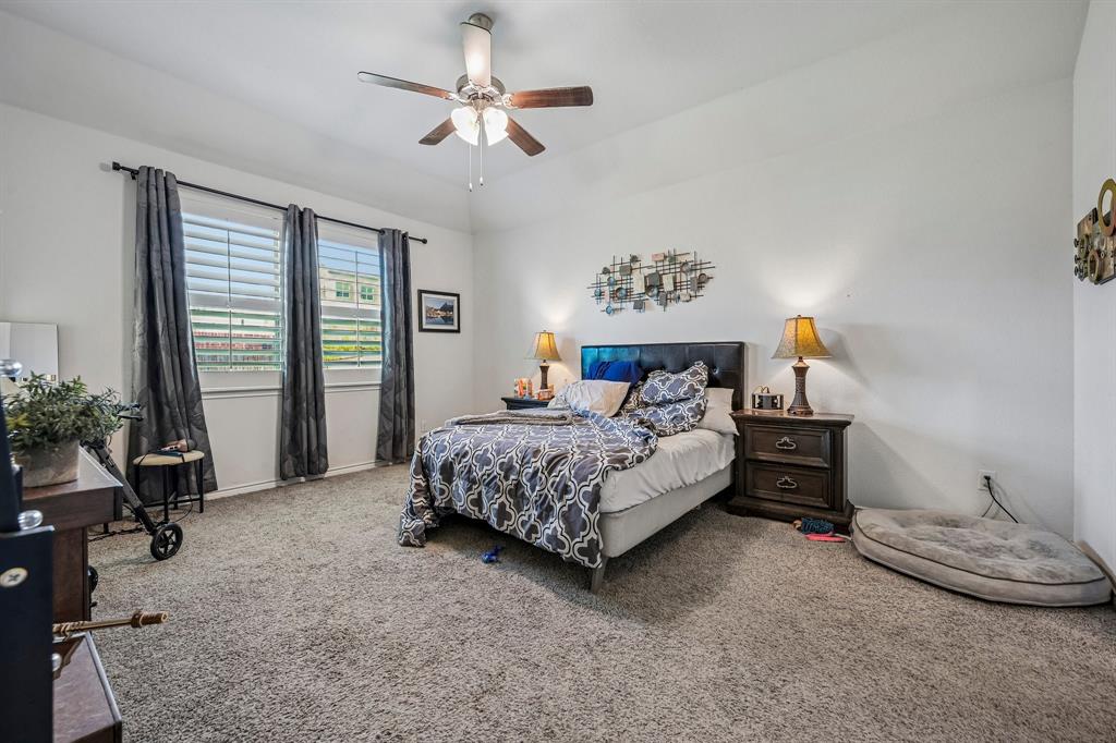 400 Penn Street Property Photo 17
