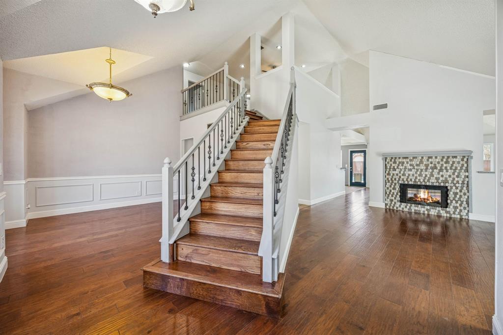 2215 Cimarron Road Property Photo 3