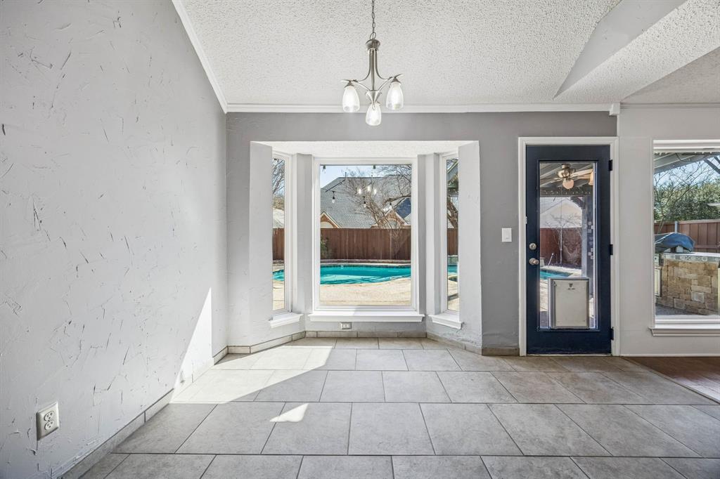 2215 Cimarron Road Property Photo 7