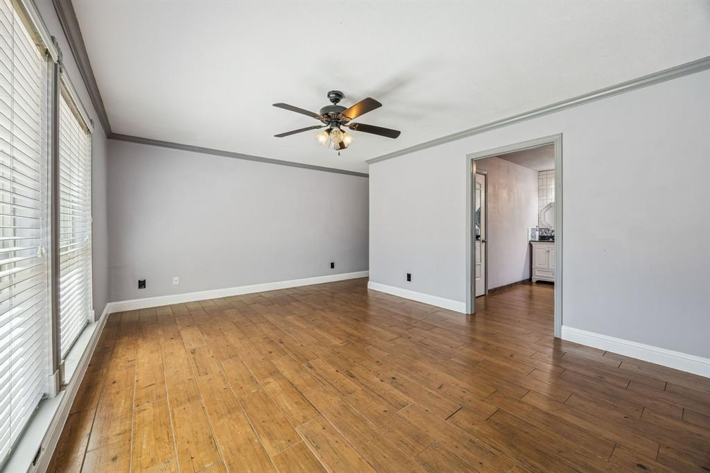 2215 Cimarron Road Property Photo 11