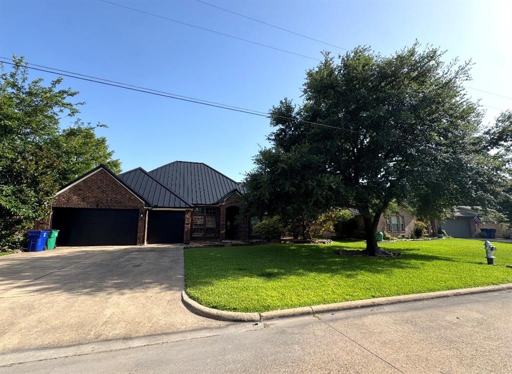 111 Reba Road Property Photo 2