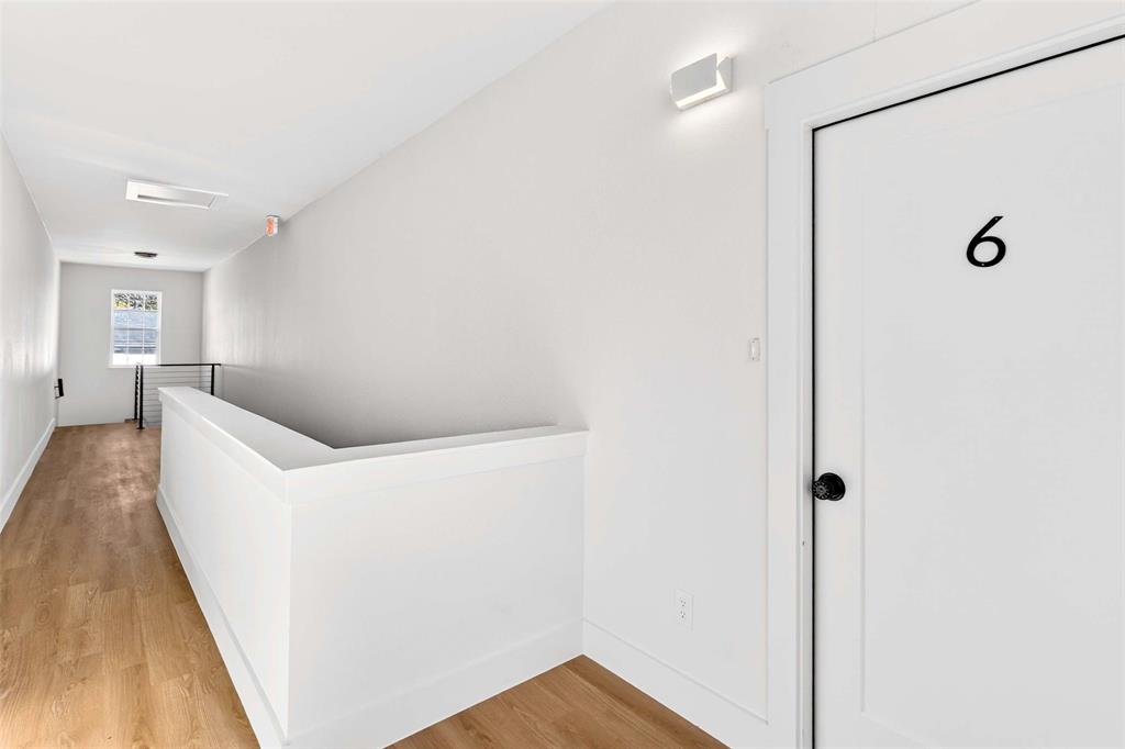 435 W 9th Street Property Photo 15