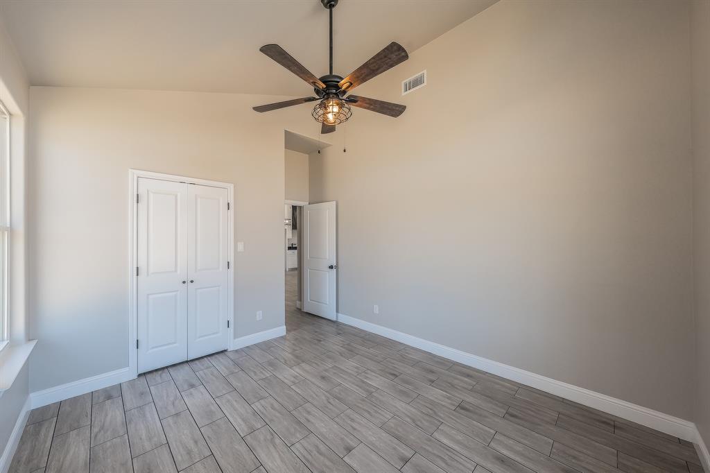 112 Stevens Street Property Photo 14