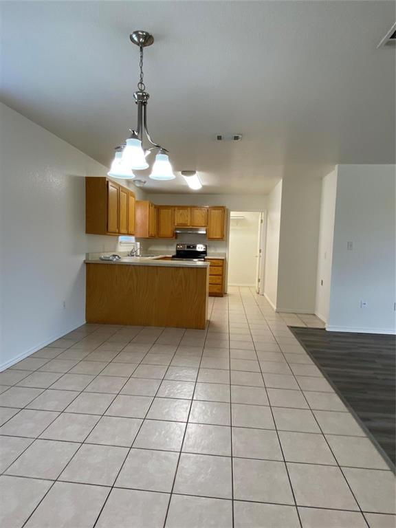 4406 Bobbie Ann Drive Property Photo 4