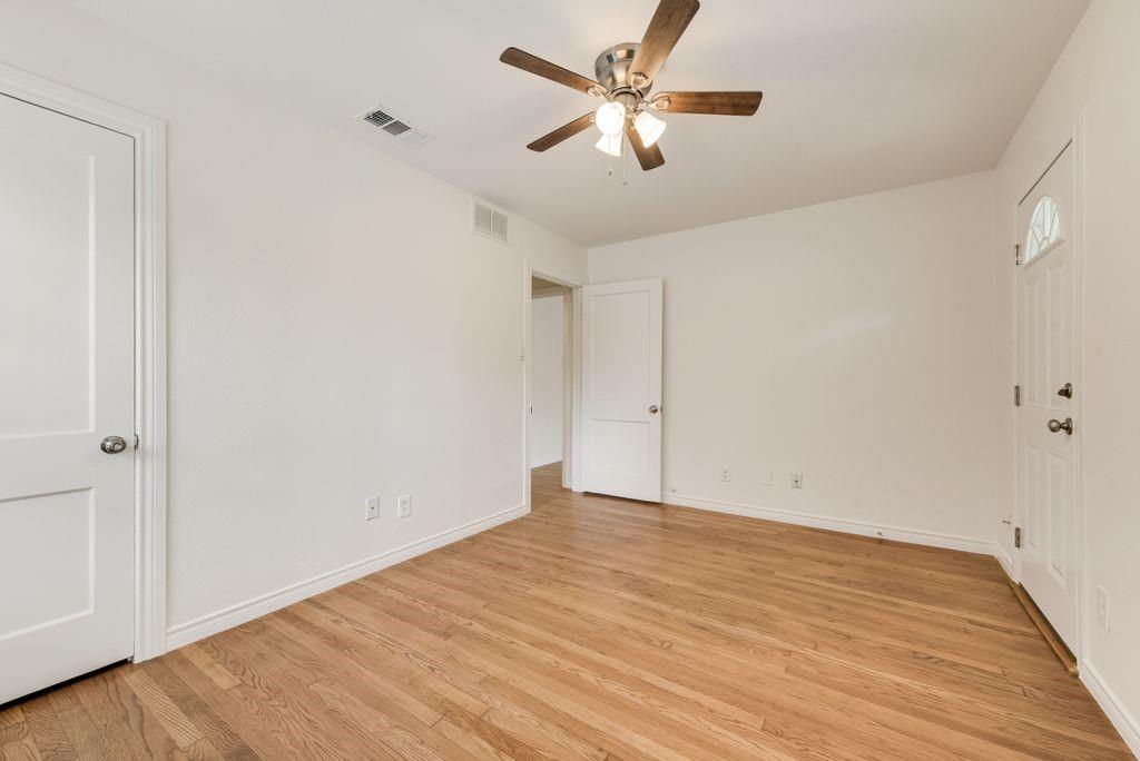 1223 Casa Vale Drive Property Photo 19