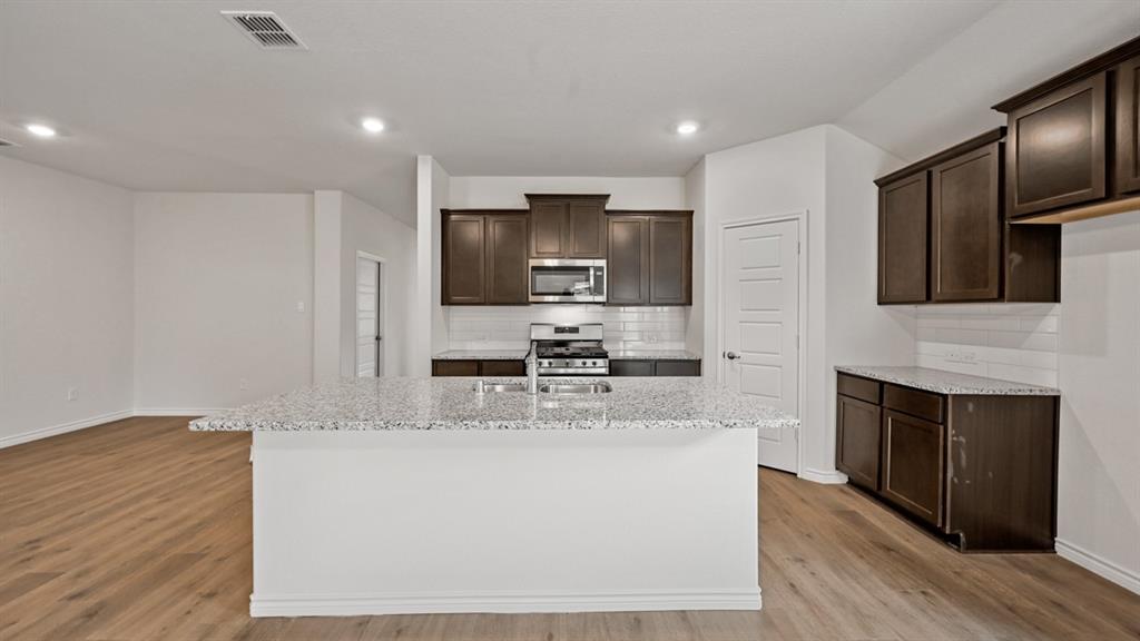 2059 Ketchum Lane Property Photo 5