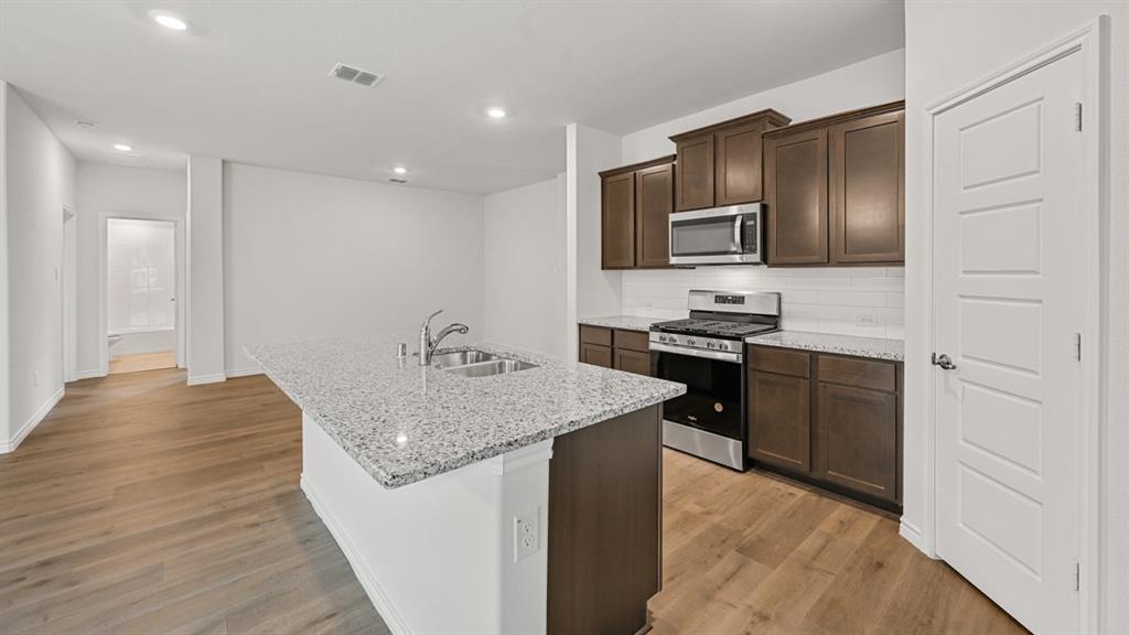2059 Ketchum Lane Property Photo 6