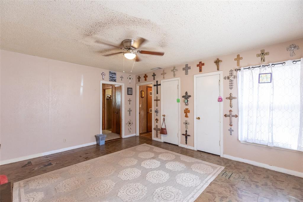 1407 Herring Property Photo 4