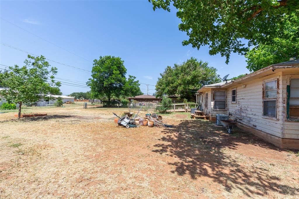 1407 Herring Property Photo 19