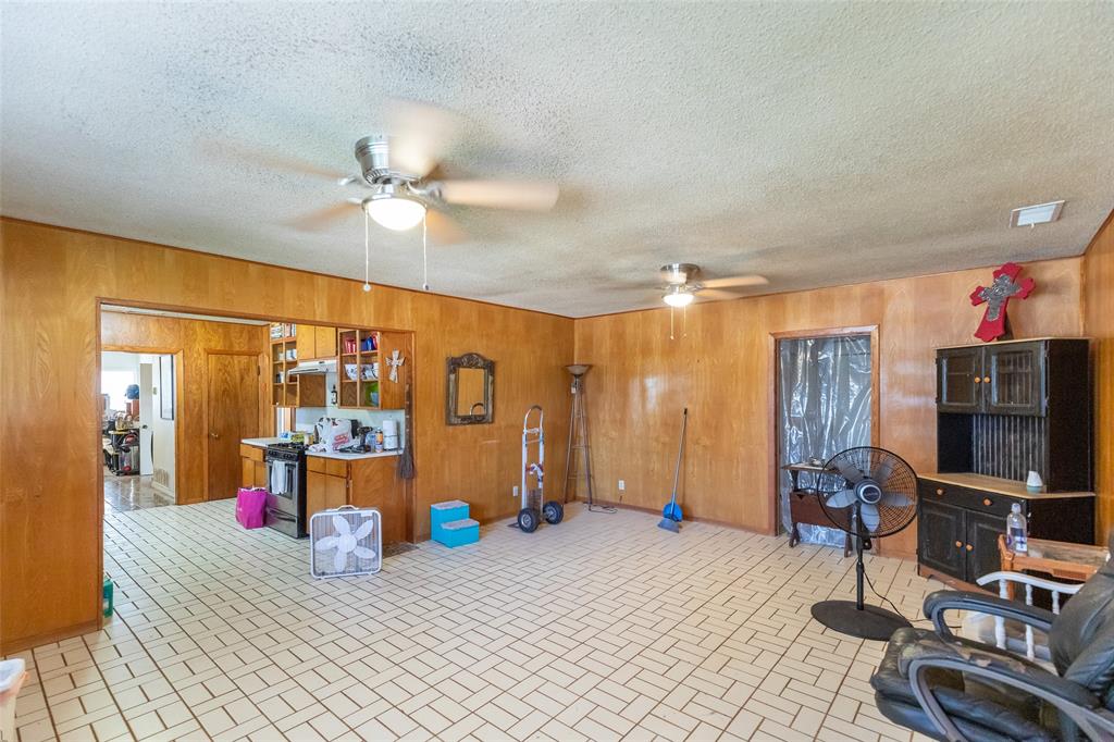1407 Herring Property Photo 23