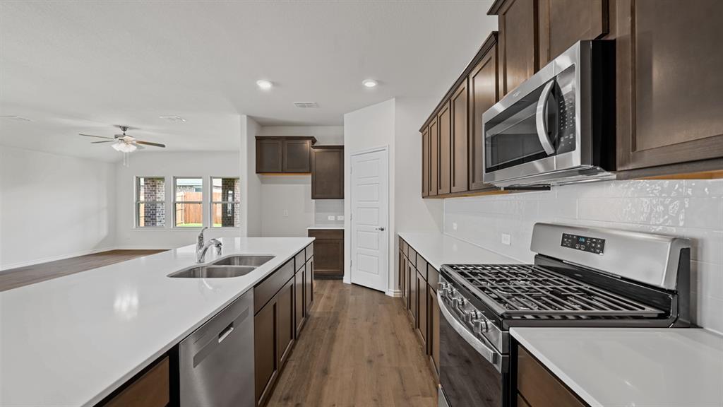 2016 Hearn Drive Property Photo 7