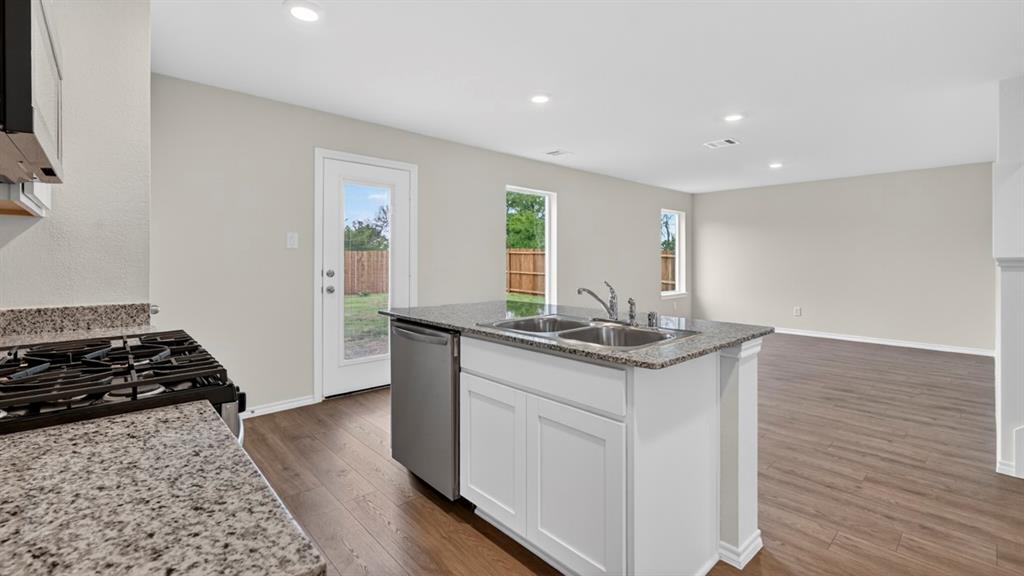 3518 Spring Time Street Property Photo 2