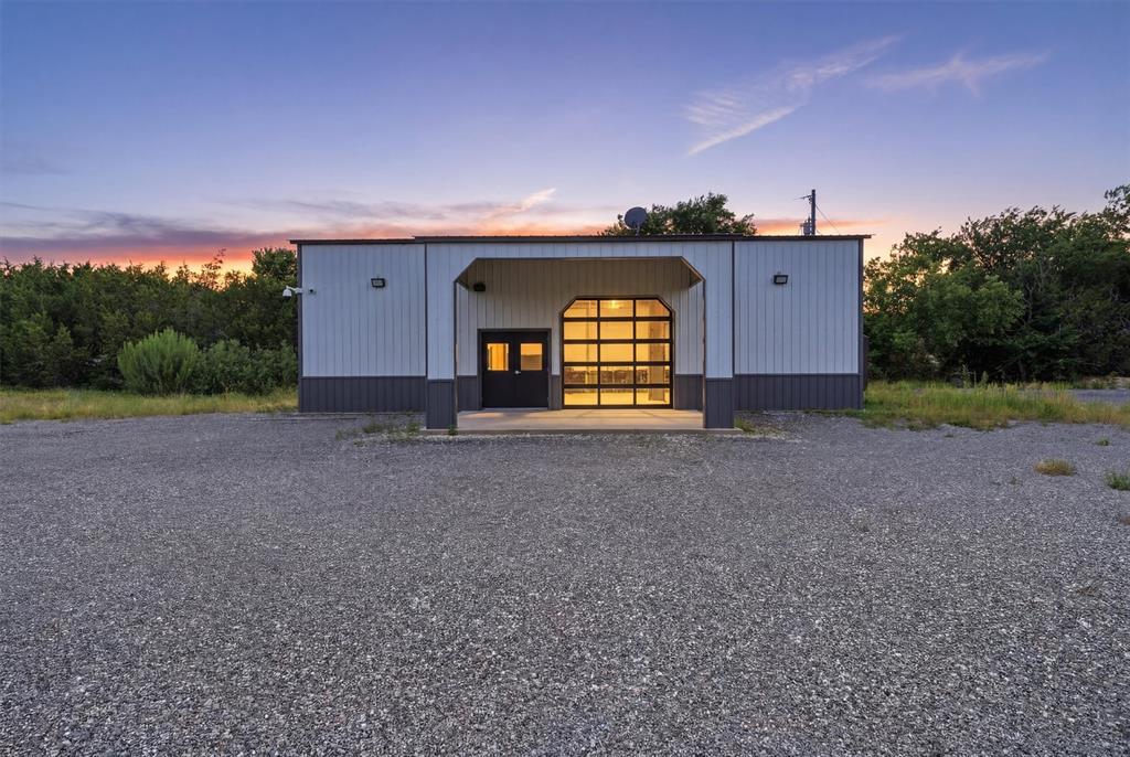 6021 E US Highway 377