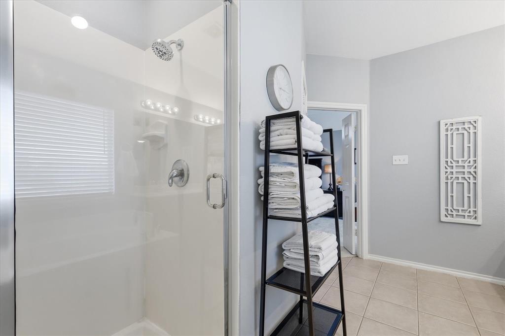 100 Chinos Trail Property Photo 25